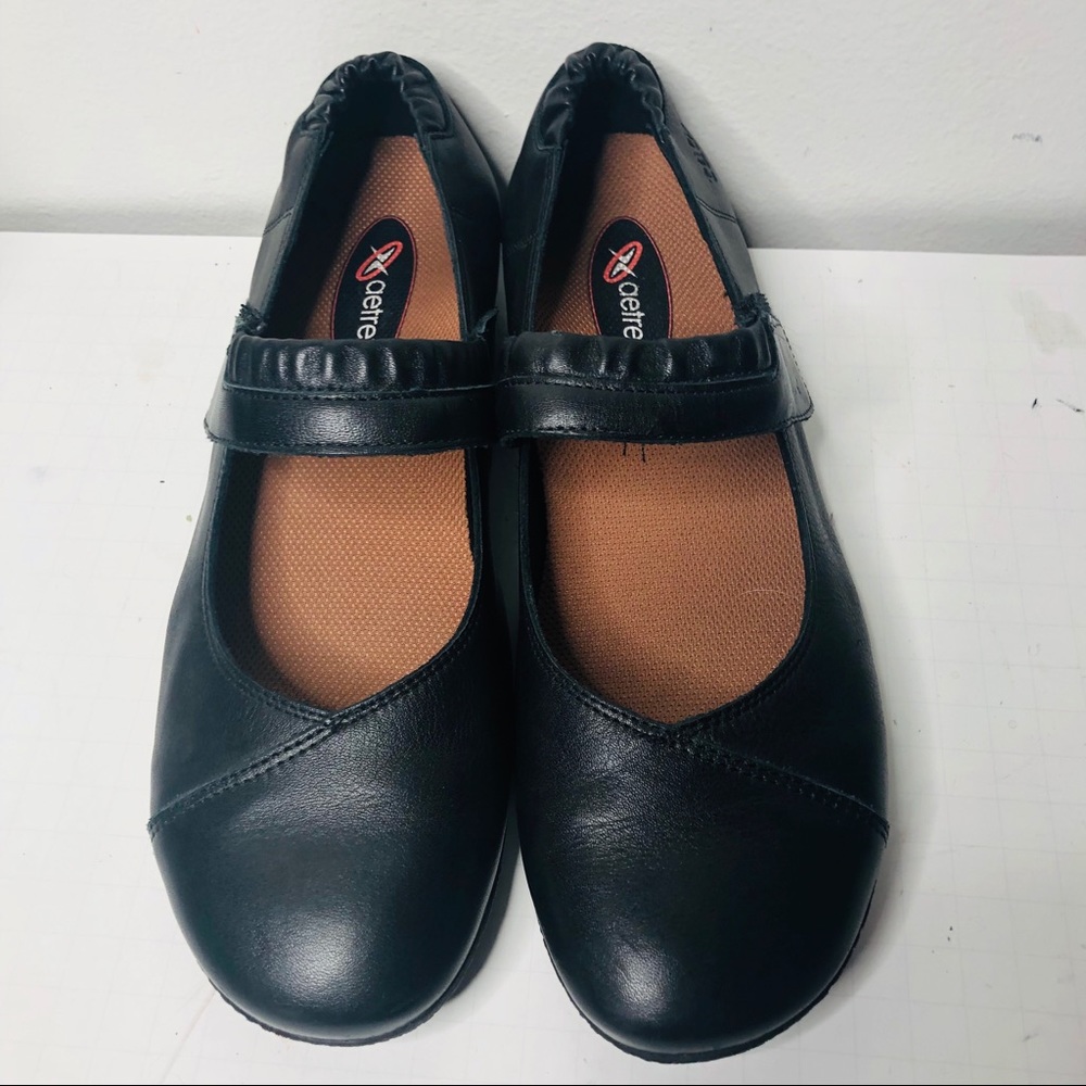 EUC Aetrex Taos Mary Jane Leather flats shoes 41/10-10,5